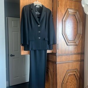 Max Mara pants suit